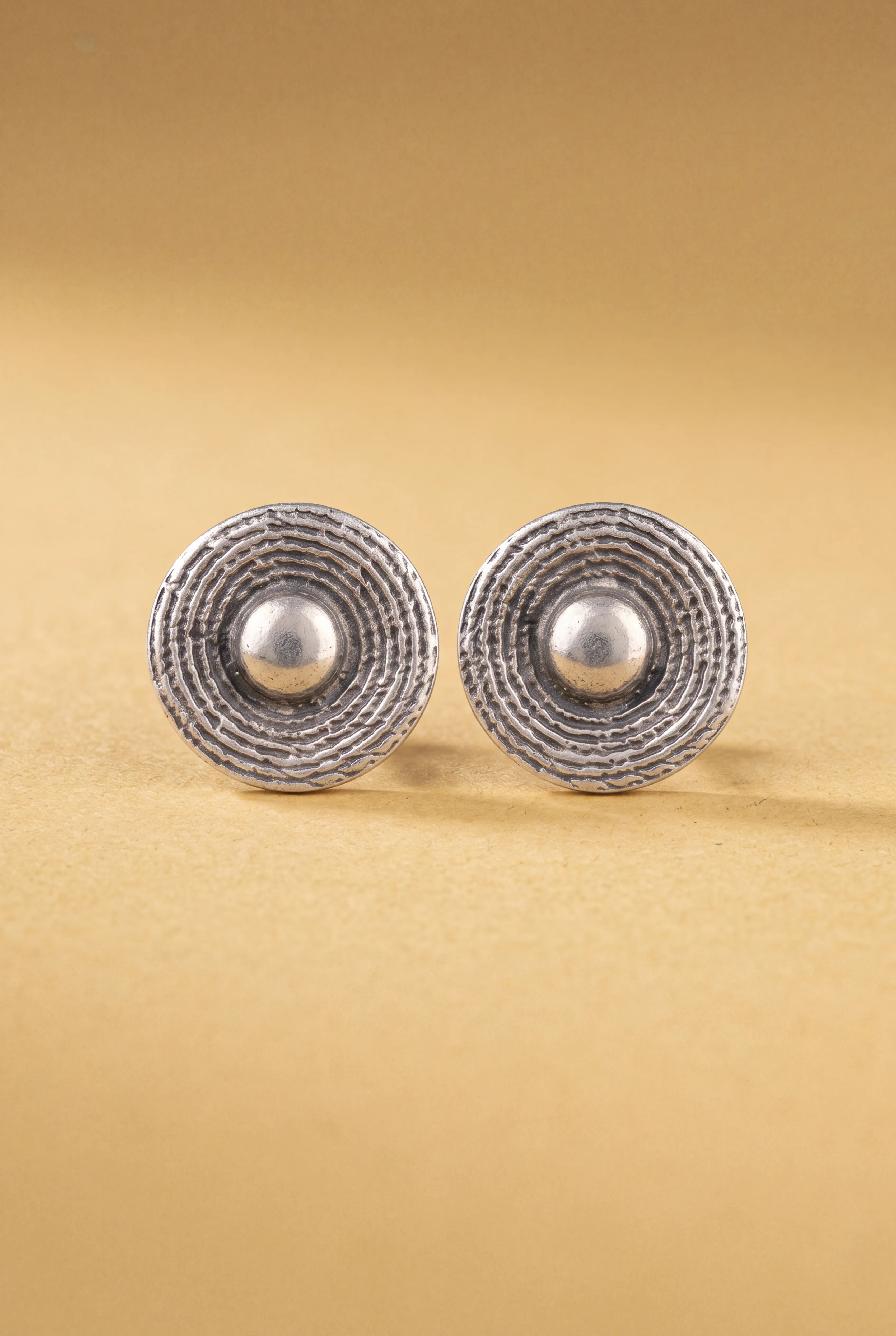 CLIPS EARRINGS