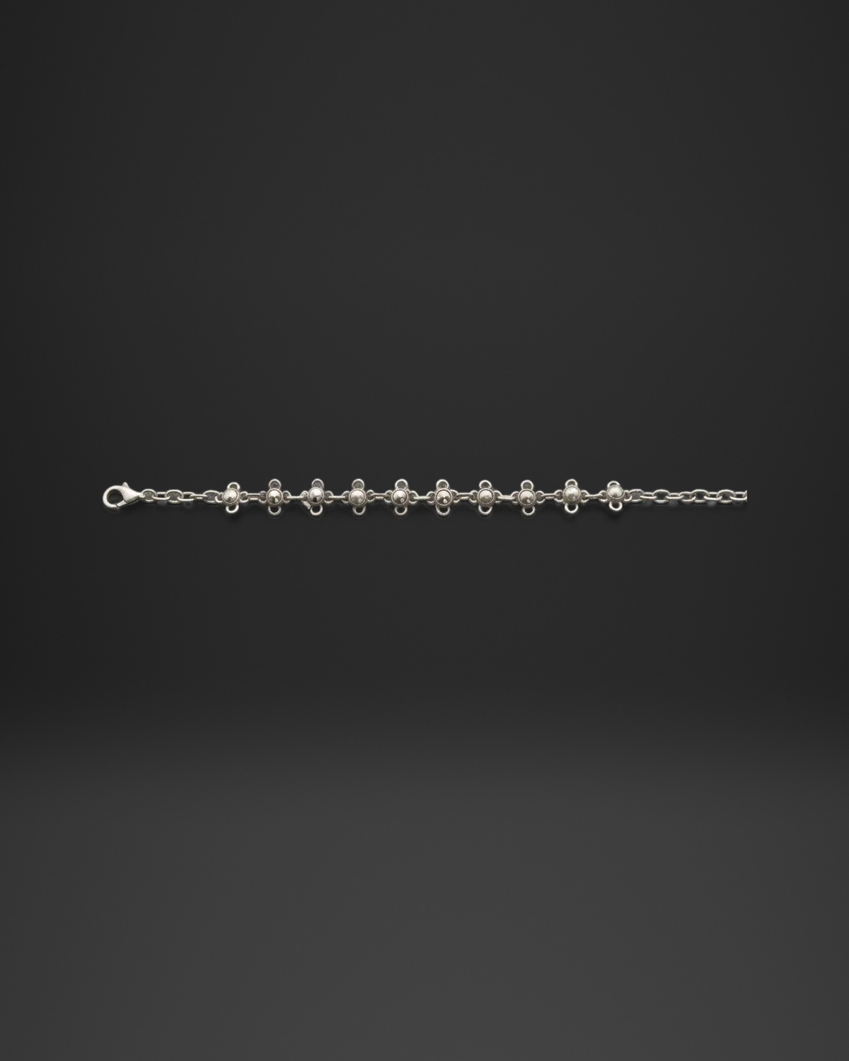 Dainty Flower Station Chain Bracelet