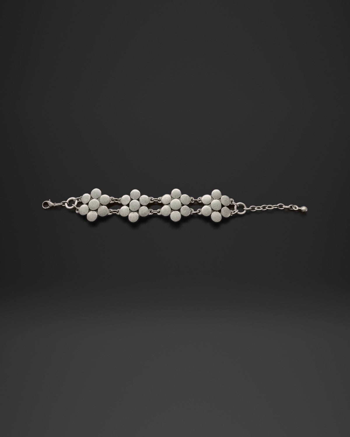 Daisy Disc Cluster Bracelet