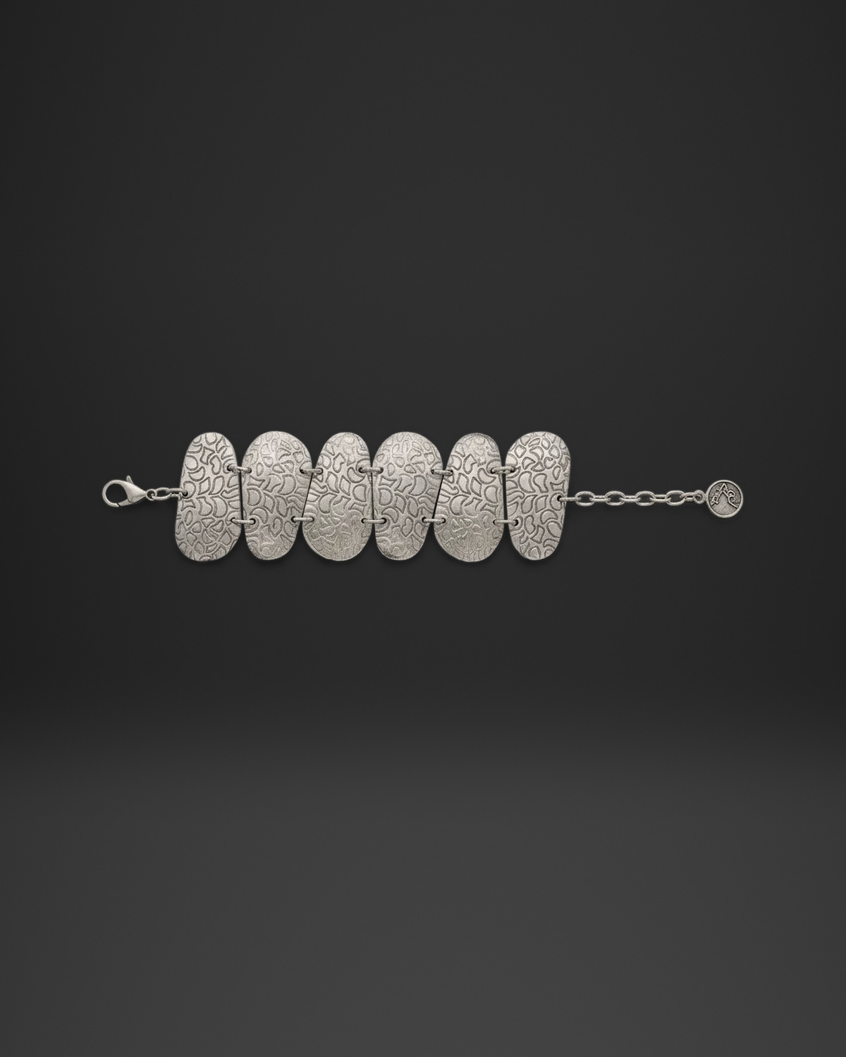 Floral Line Engraved Oval Bracelet