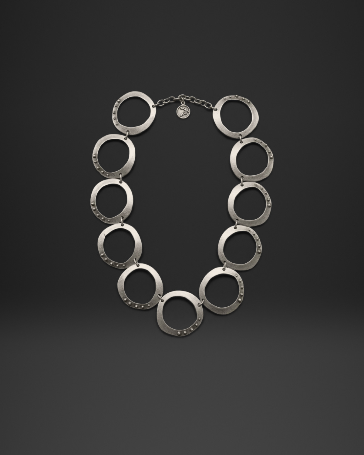 Dotted Organic Ring Link Choker Necklace