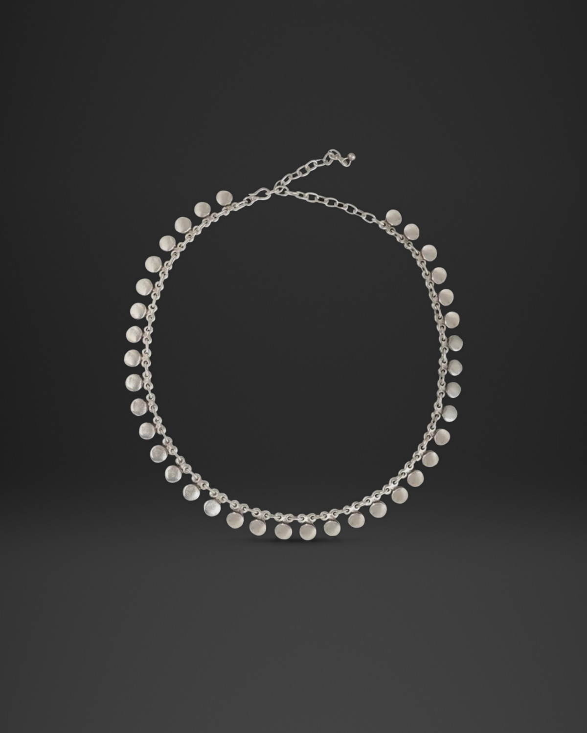 Sequin Disc Fringe Choker Necklace