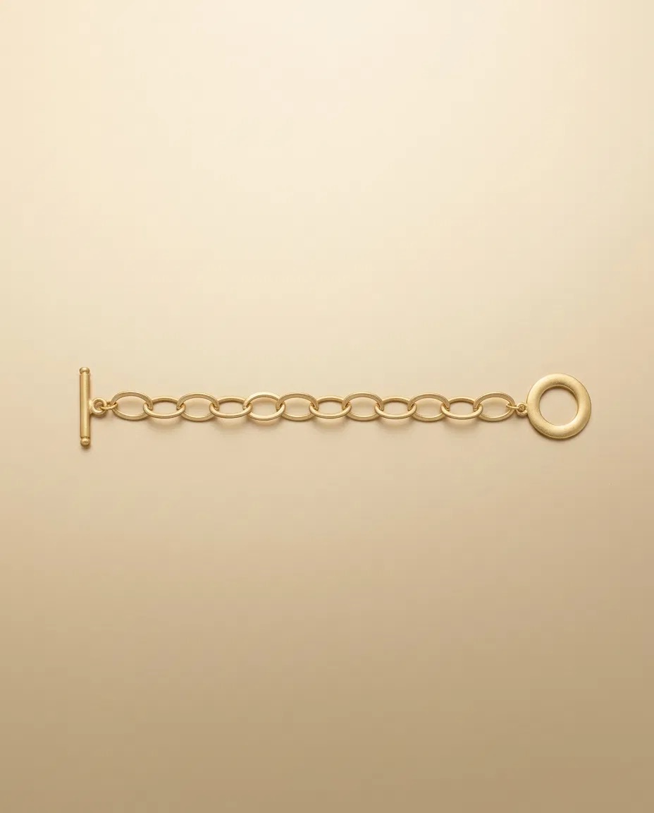 Fine Gold Oval Link Chain Toggle Bracelet