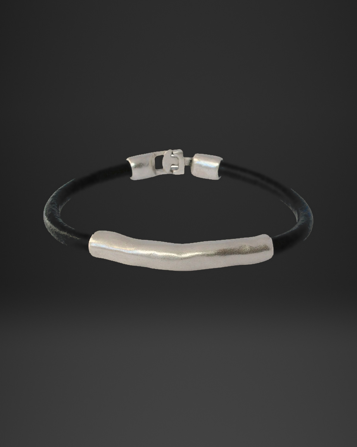 Organic Tube Bar Round Leather Bracelet