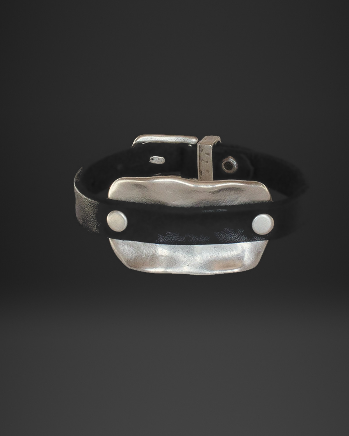 Hammered Plate Buckle Leather Cuff Bracelet