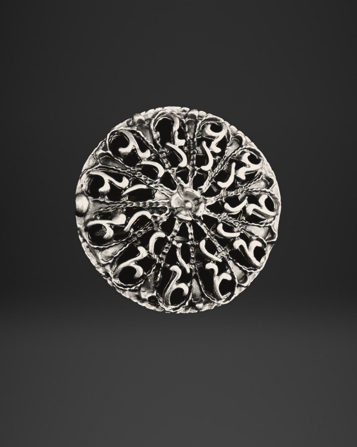 Interwoven Vine Disc Brooch