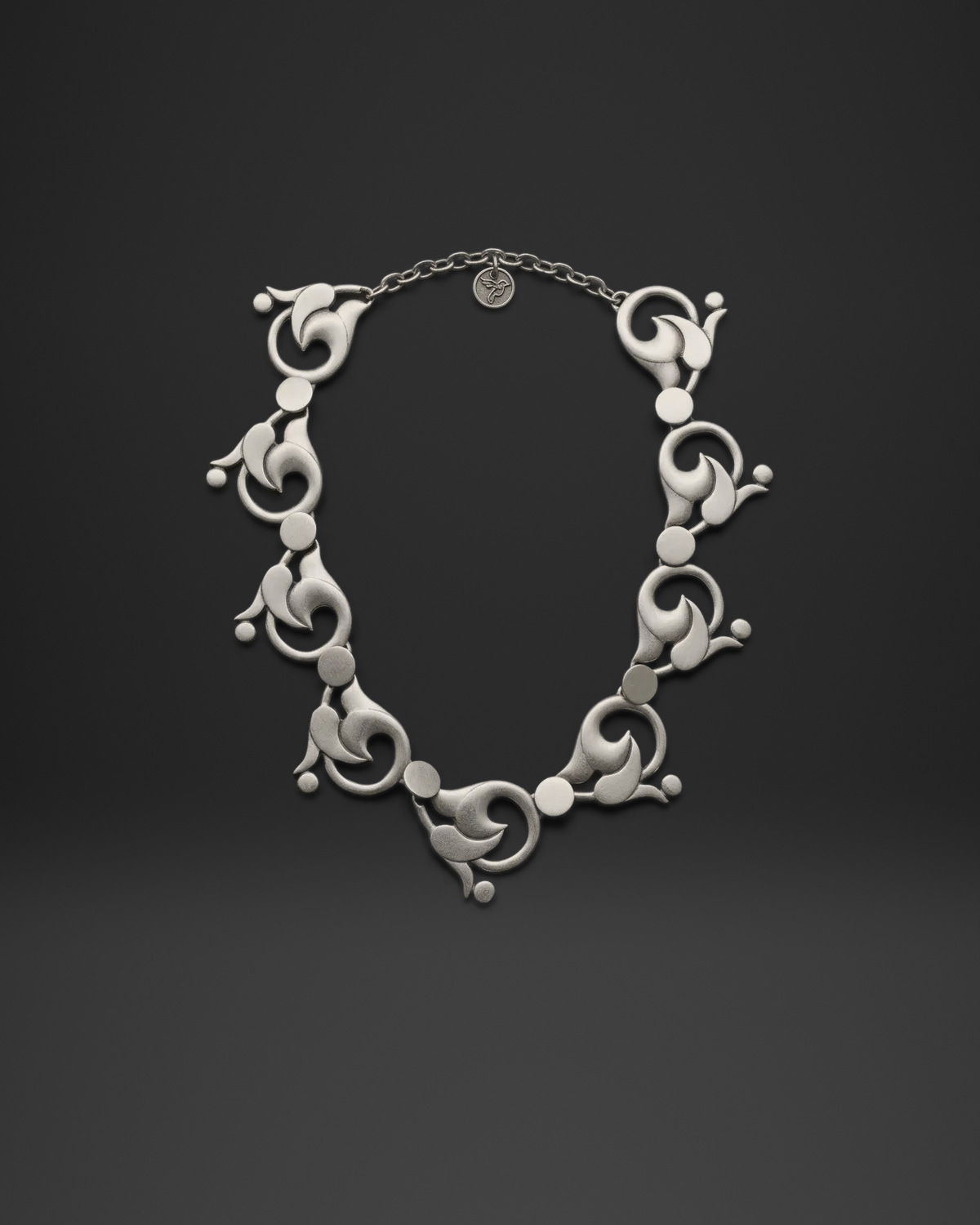 Scroll Wave Link Necklace