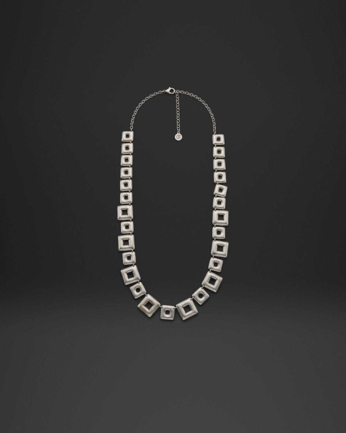 Square Frame Link Long Necklace