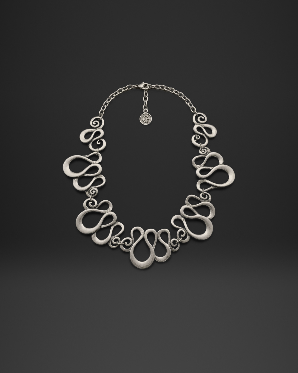 Looping Scroll Link Necklace