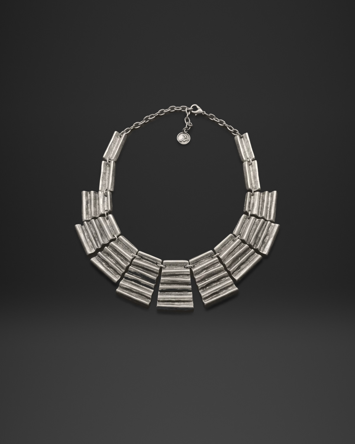 Ribbed Tile Collar Necklace