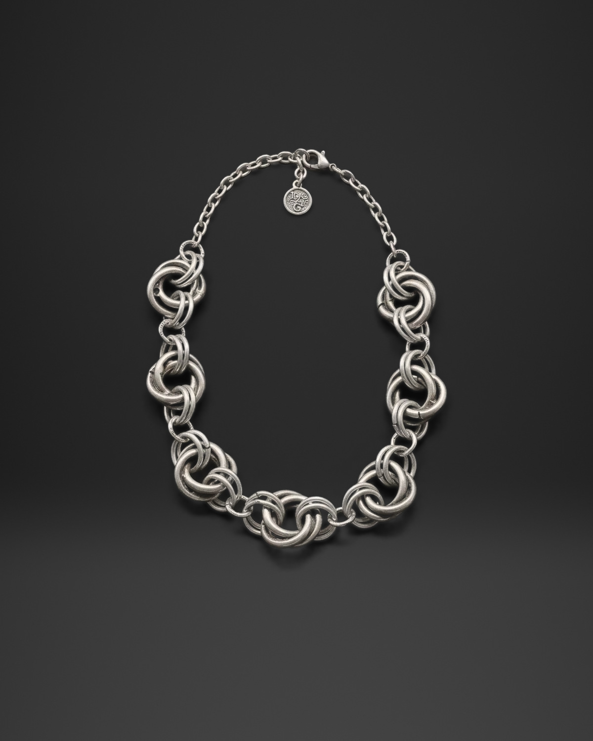 Knot Ring Cluster Chain Necklace