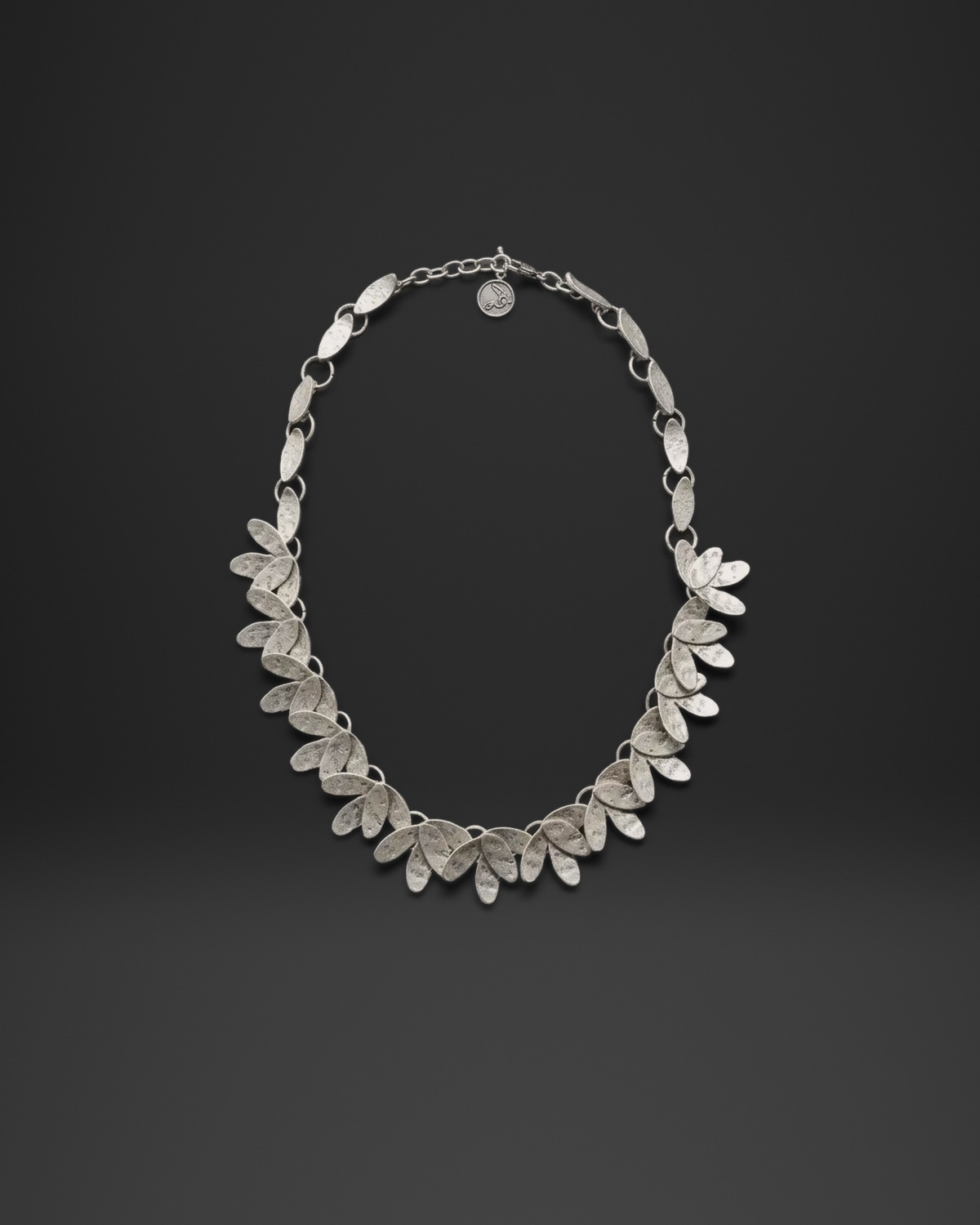 Petal Cluster Link Necklace