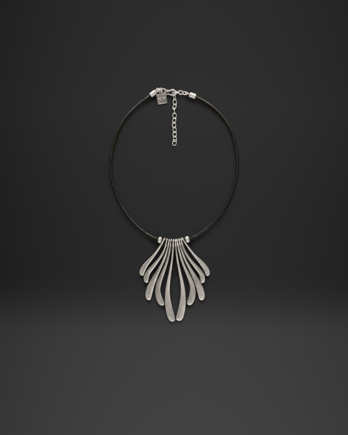 Flared Bar Fan Cord Necklace