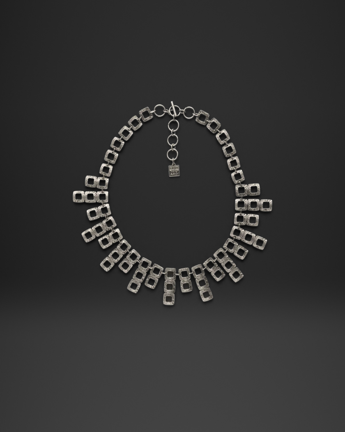 Square Frame Fringe Necklace