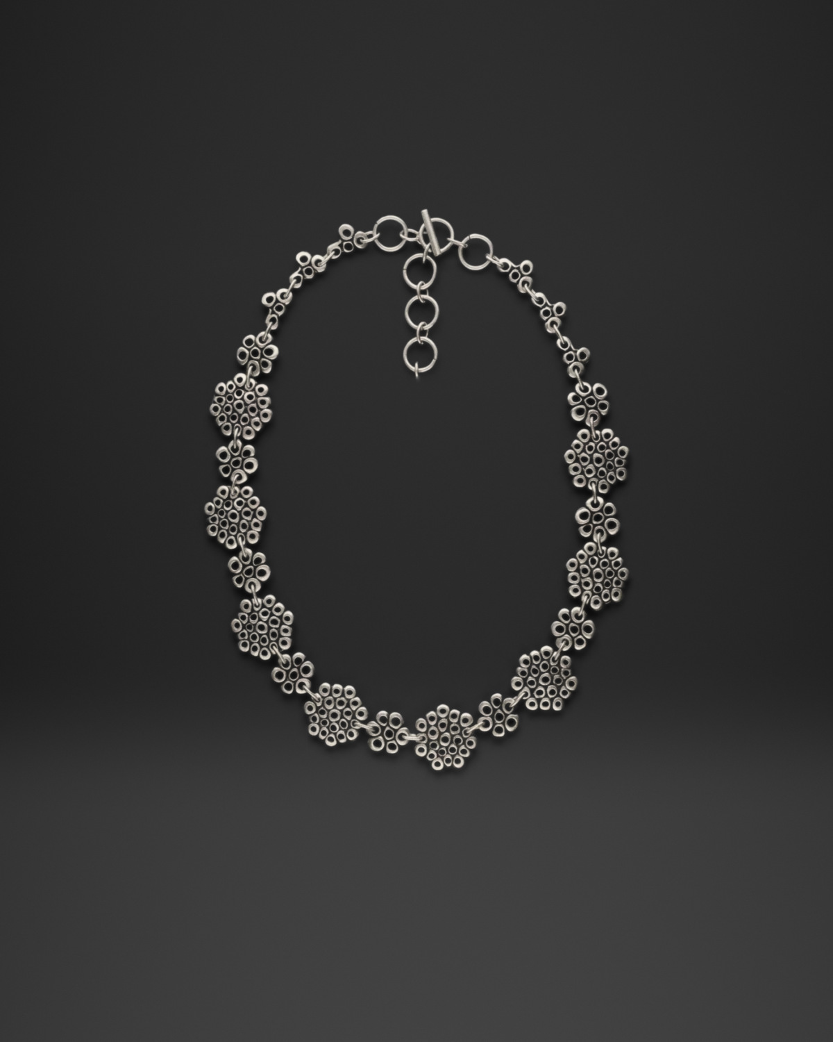 Granulated Flower Link Necklace