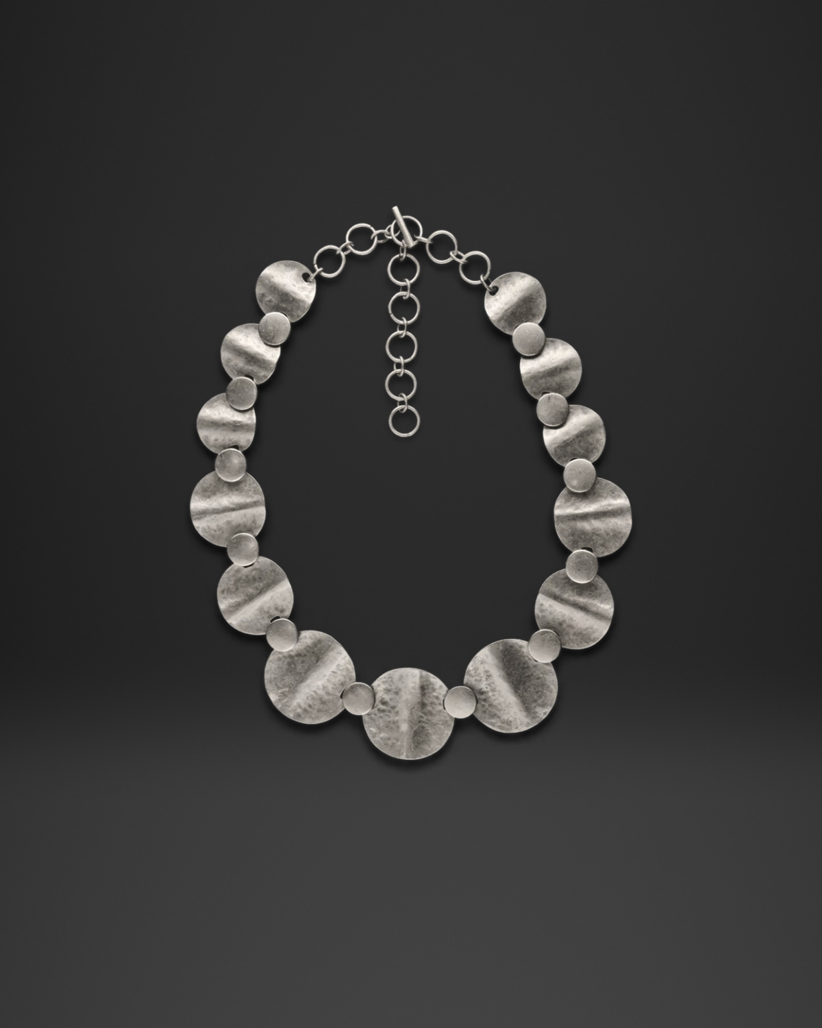 Seamed Disc Link Necklace