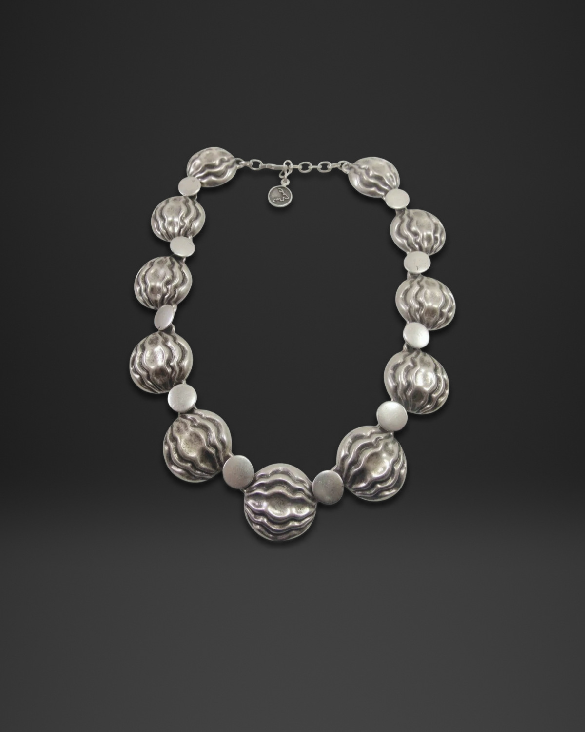 Wavy Puff Bead Necklace