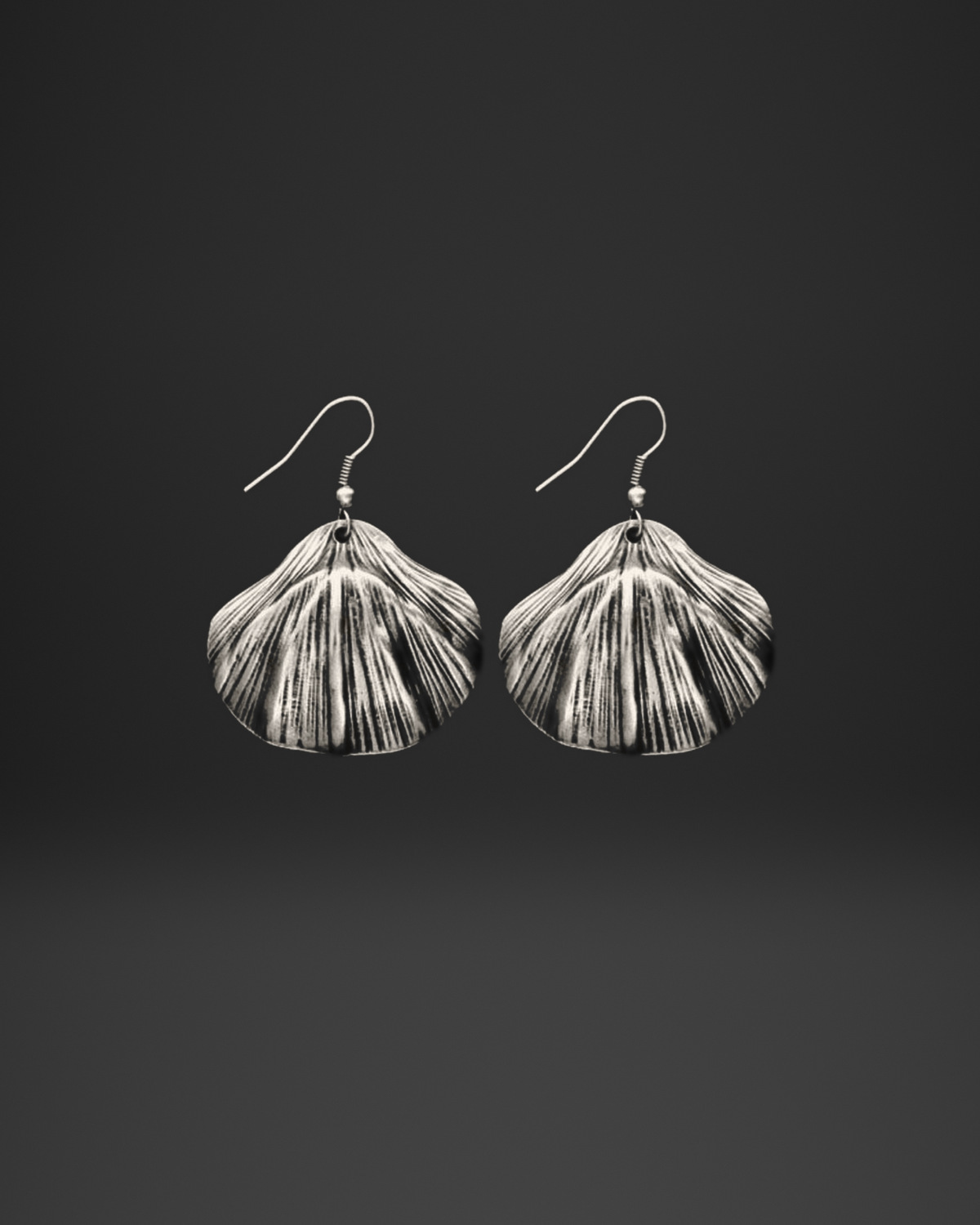 Fan Shell Ridge Earrings