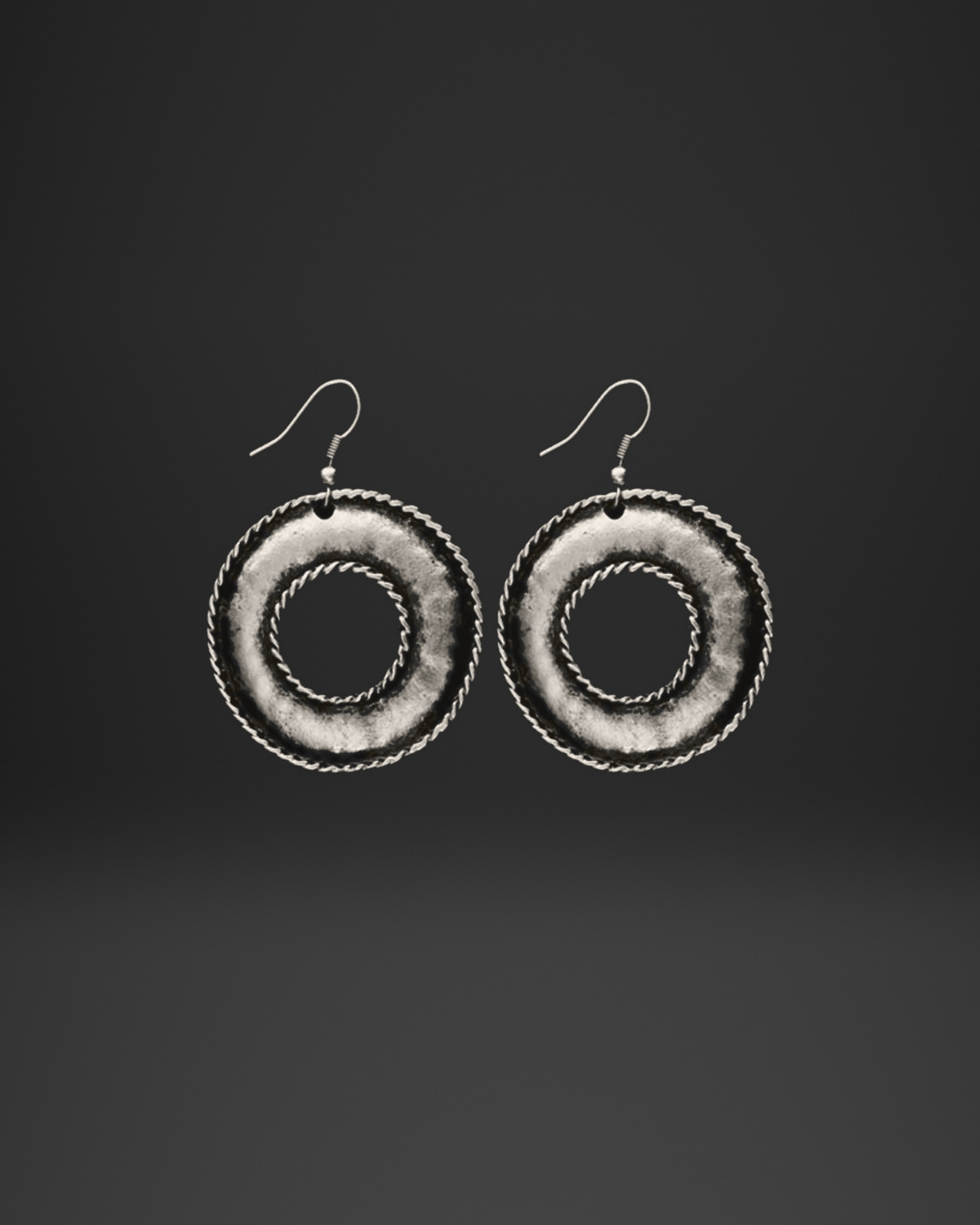 Rope Edge Donut Earrings