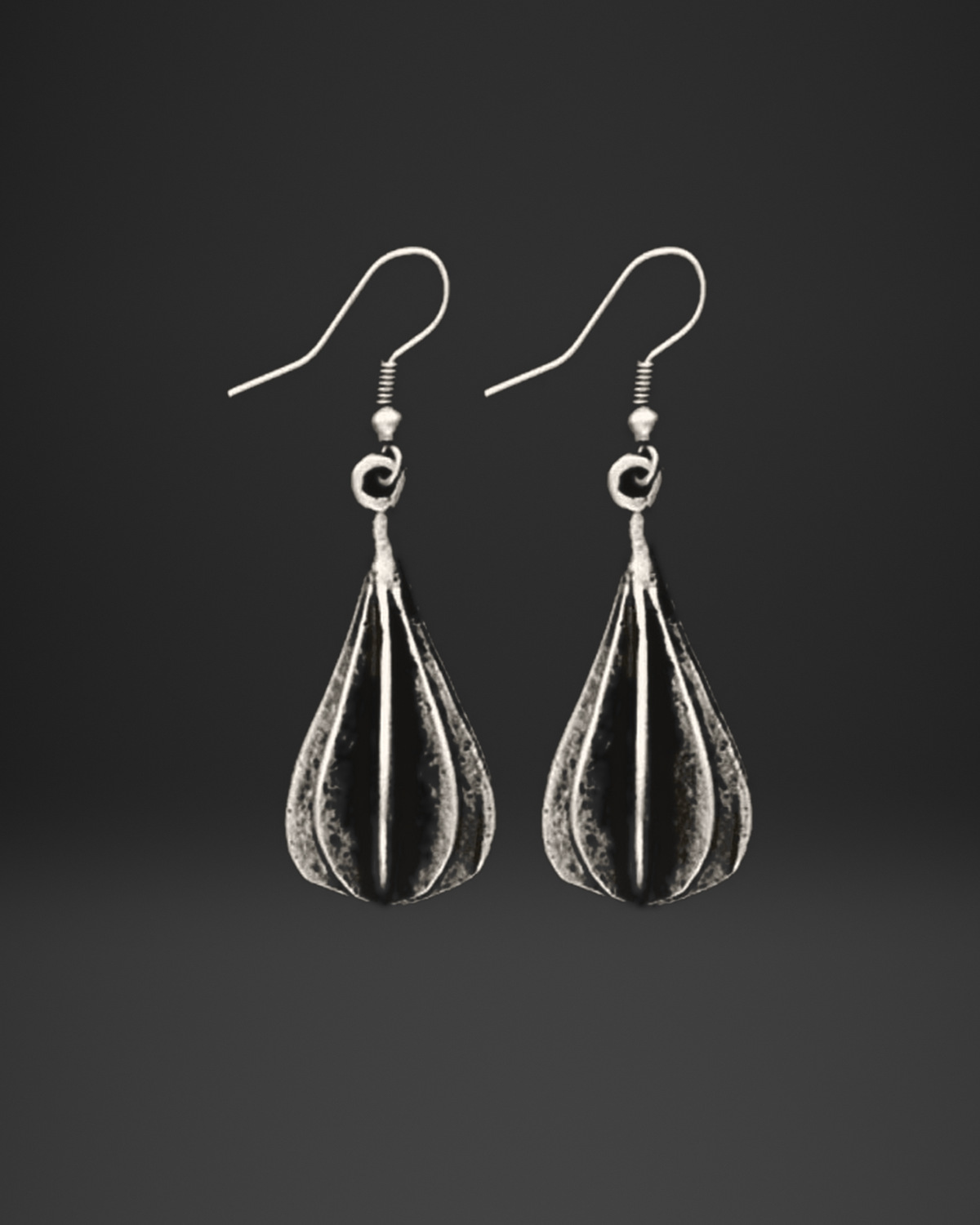 Ribbed Bud Drop Earrings
