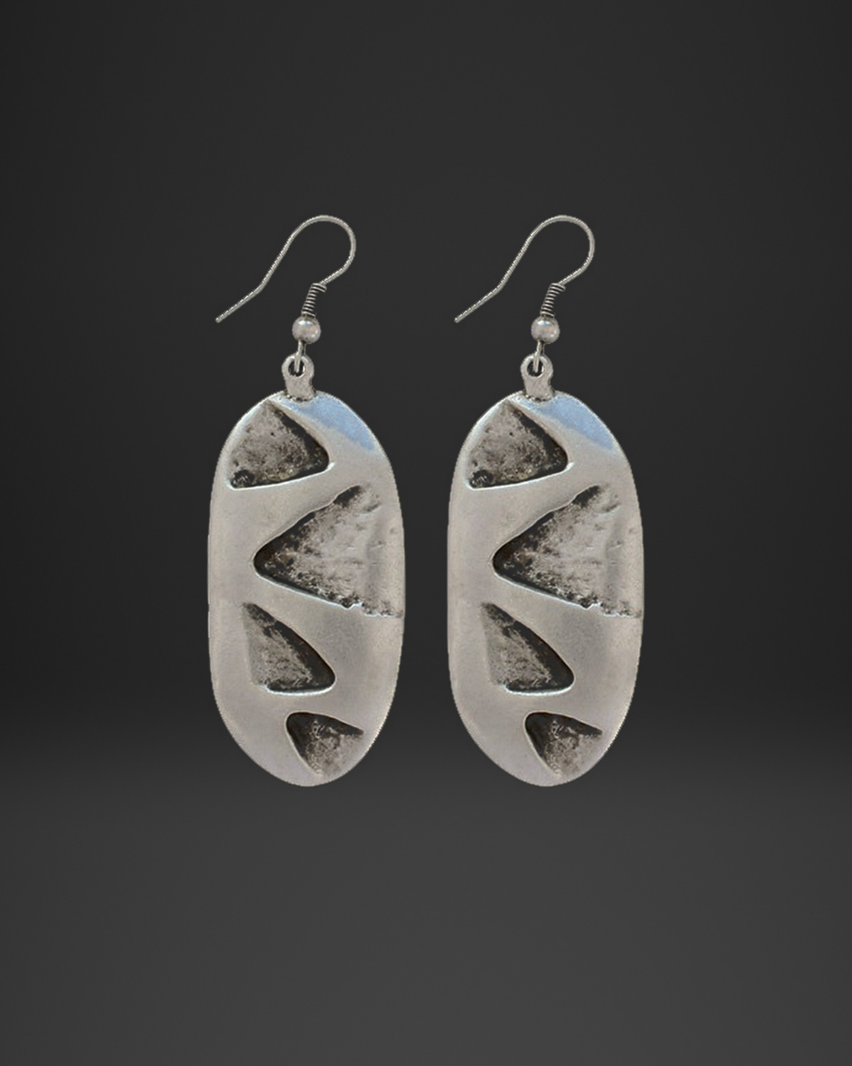Zigzag Cut-Out Oval Earrings