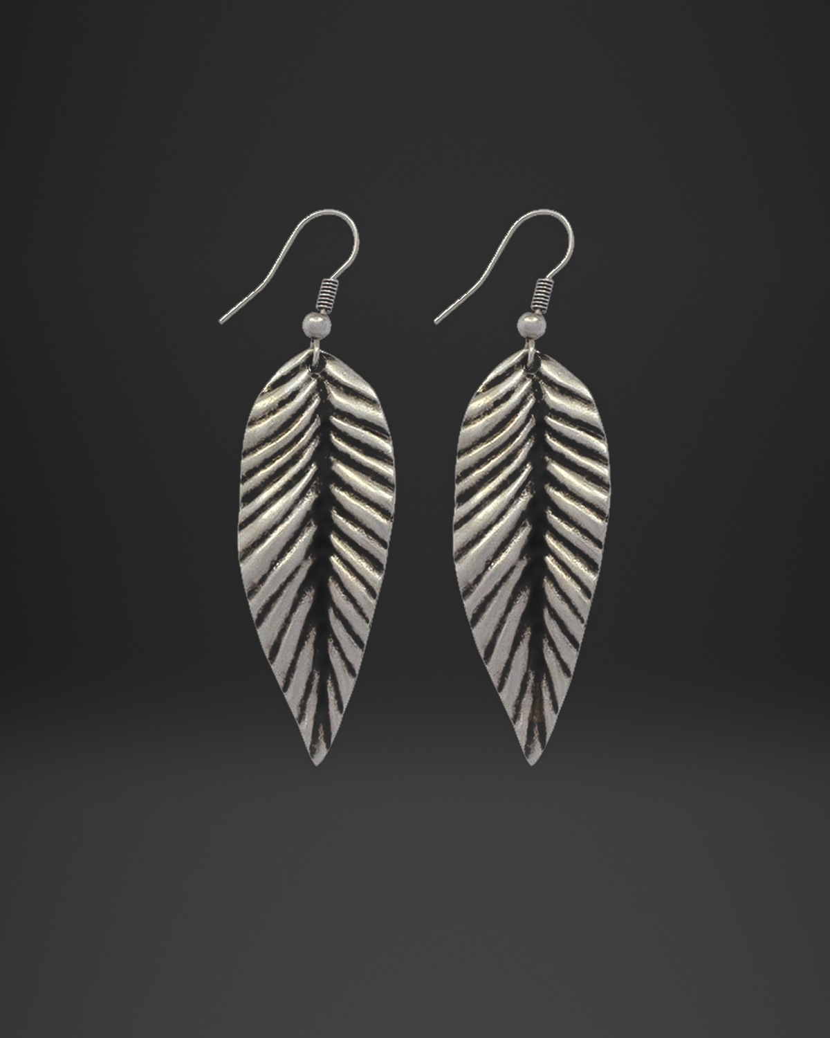 Ribbed Leaf Earrings