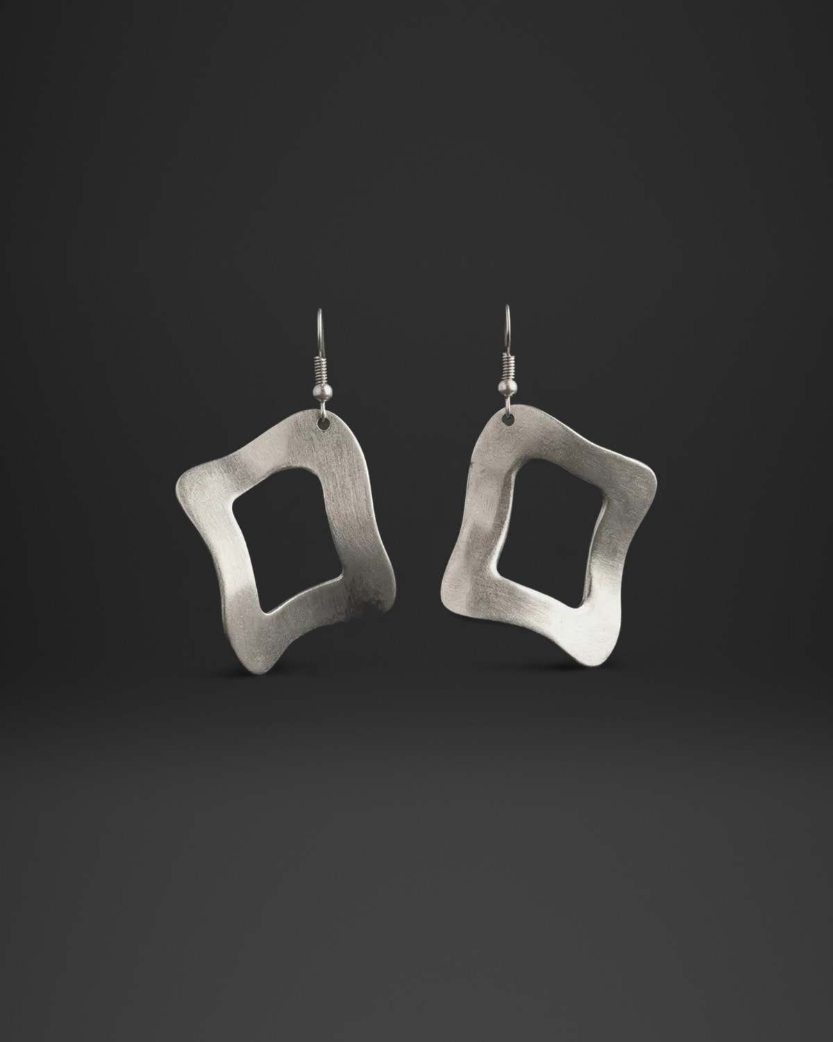 Wavy Square Frame Earrings