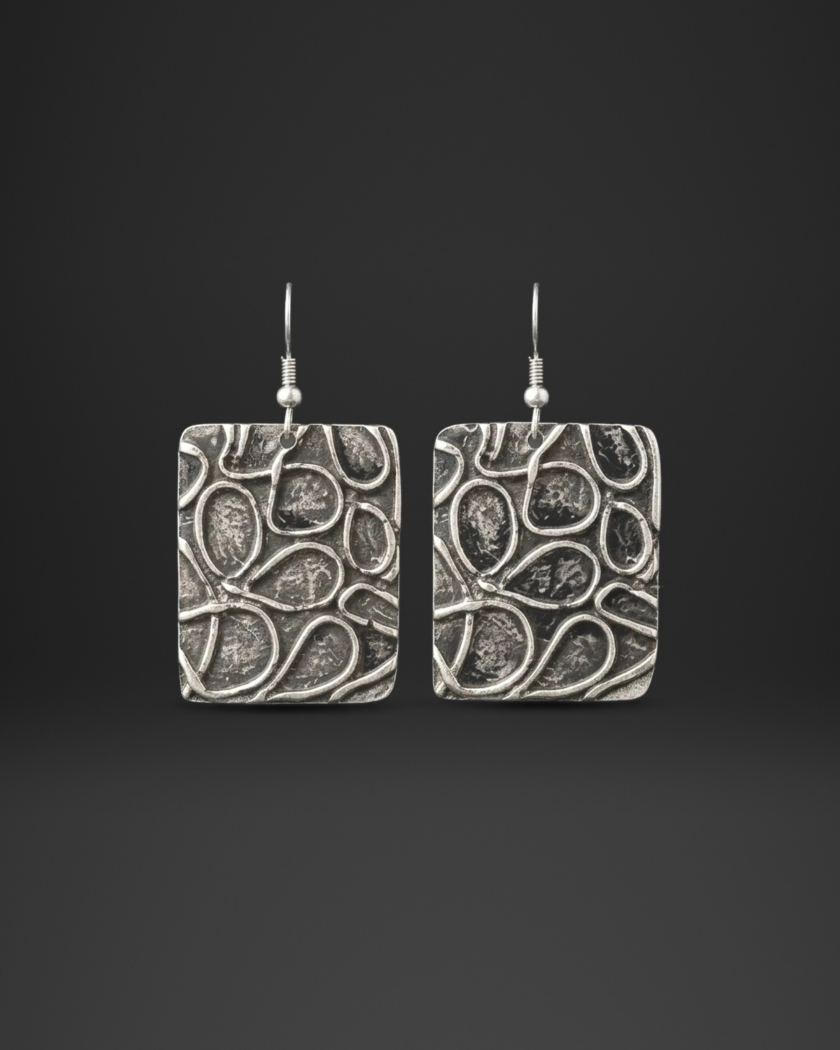 Pebble Line Square Earrings