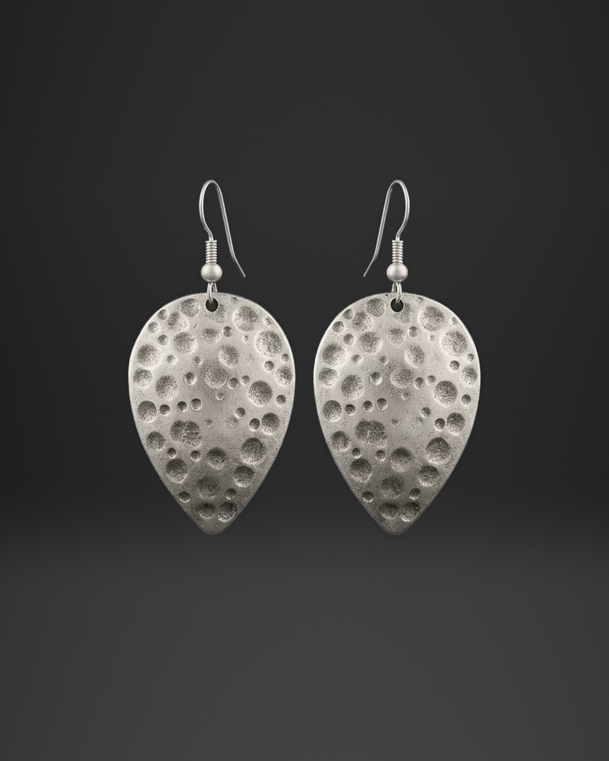 Crater Dot Teardrop Earrings
