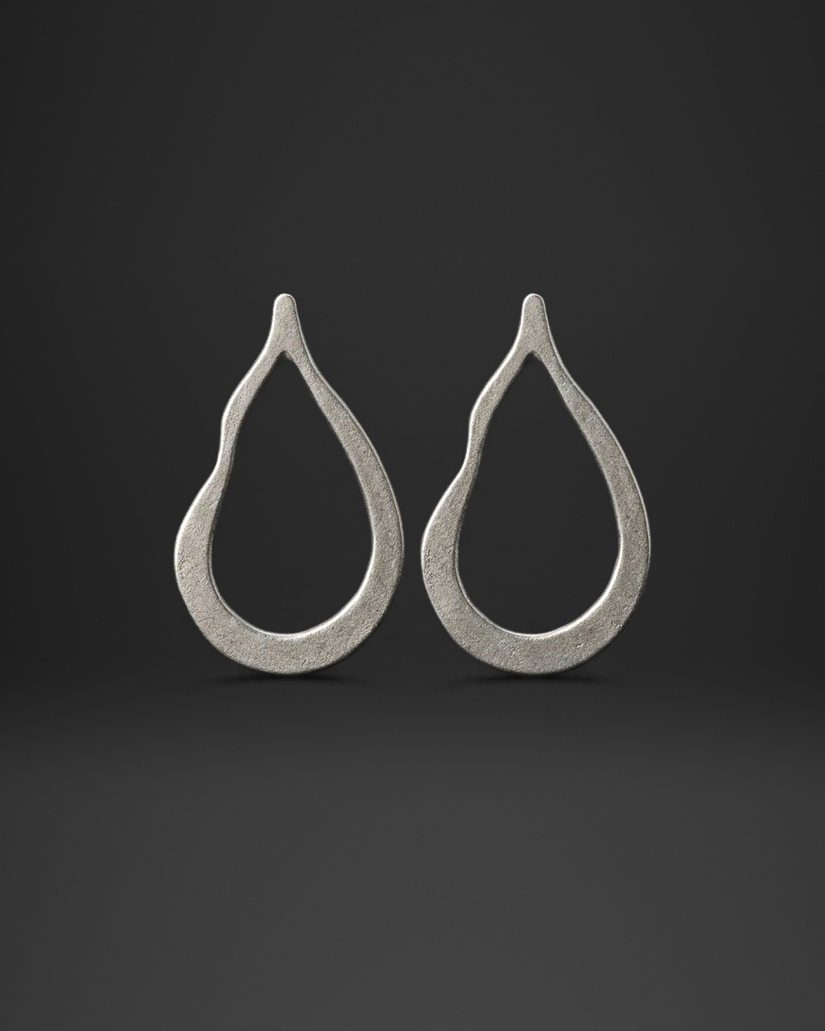 Organic Teardrop Outline Stud Earrings