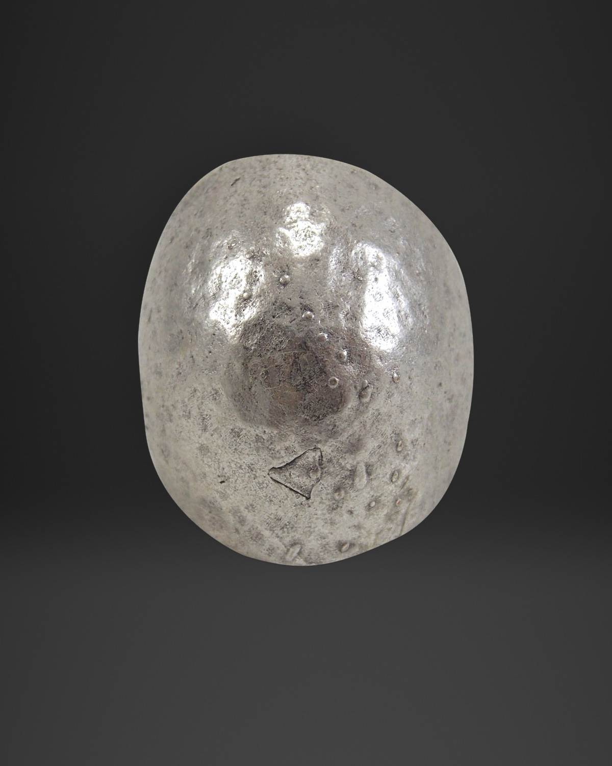Hammered Dome Oval Ring