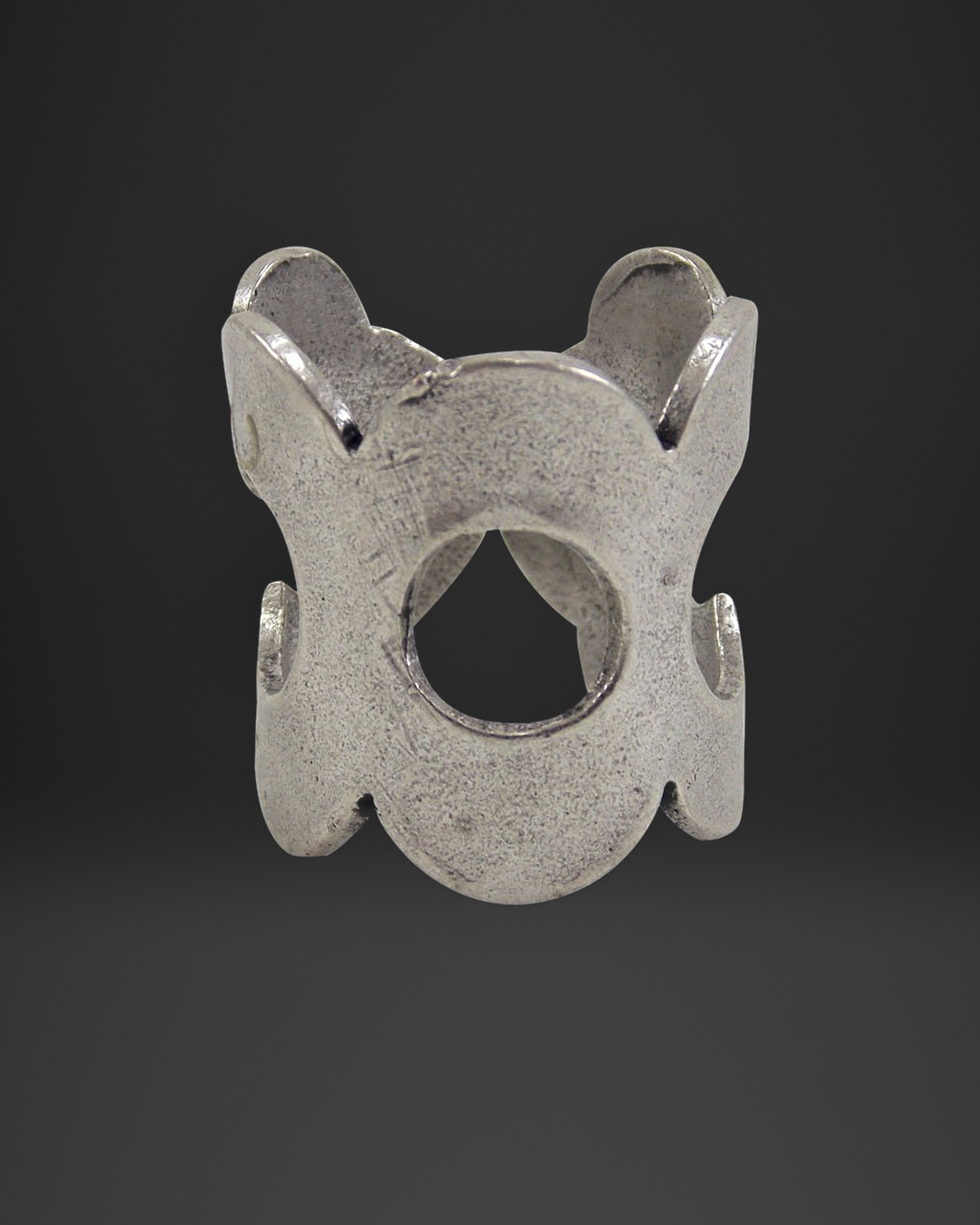 Bow Tie Cut-Out Ring