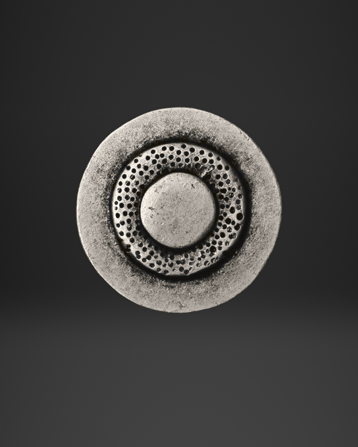 Dotted Ring Bullseye Disc Ring