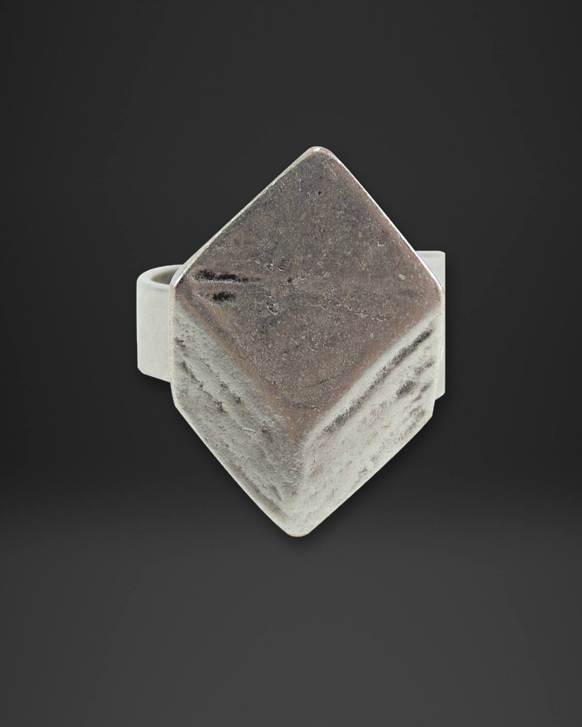 Faceted Cube Statement Ring