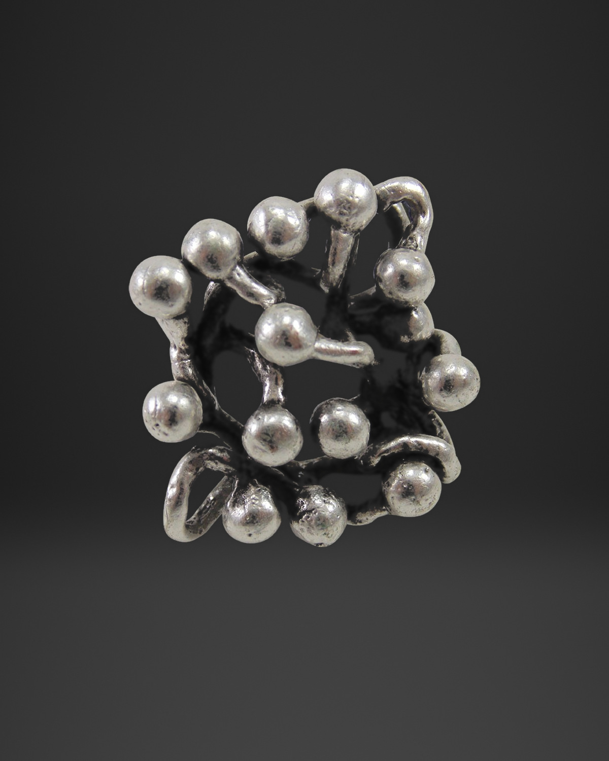 Branch Berry Cluster Ring