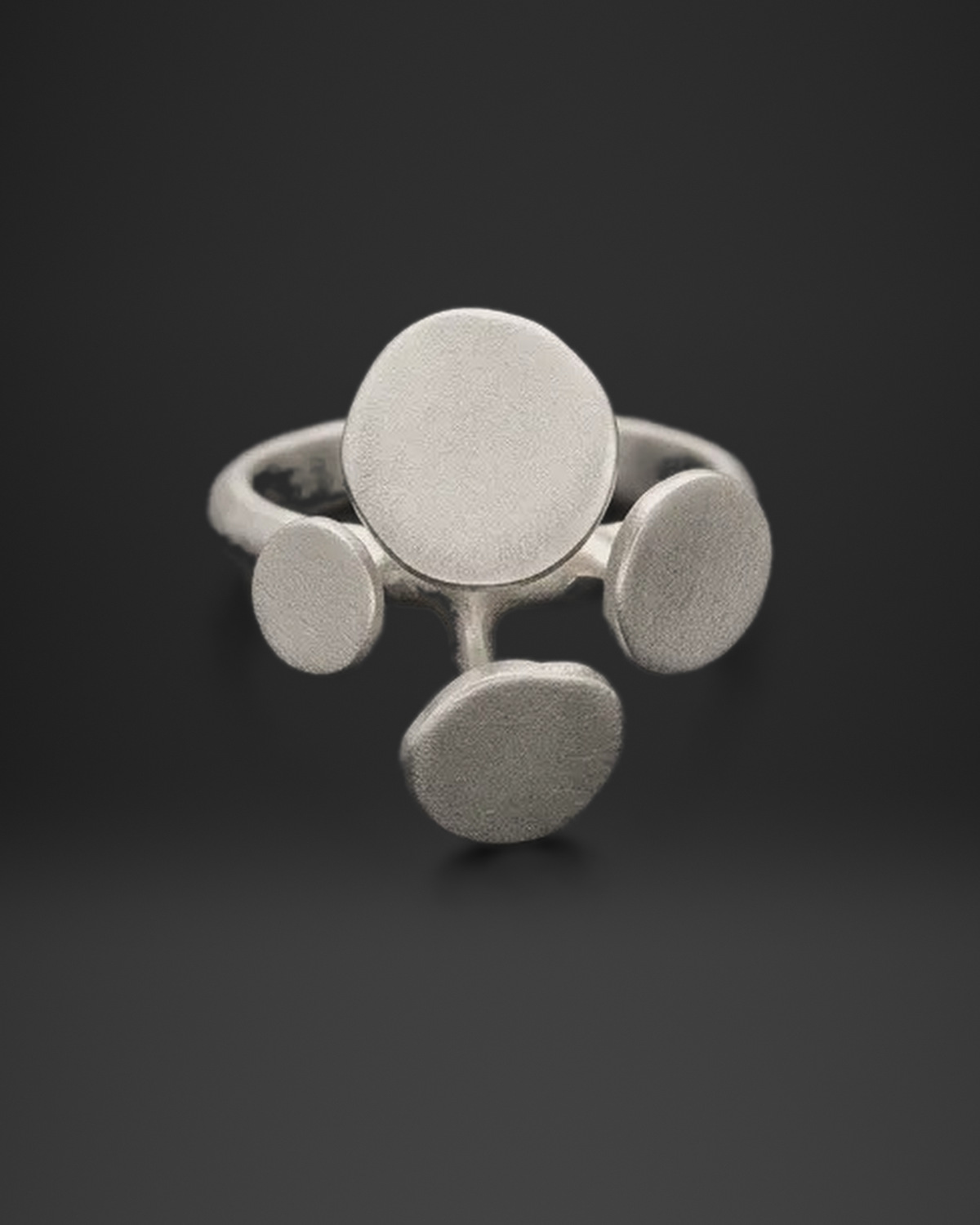 Smooth Four Disc Clover Ring