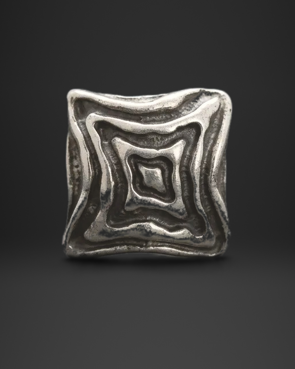 Wavy Square Ripple Ring