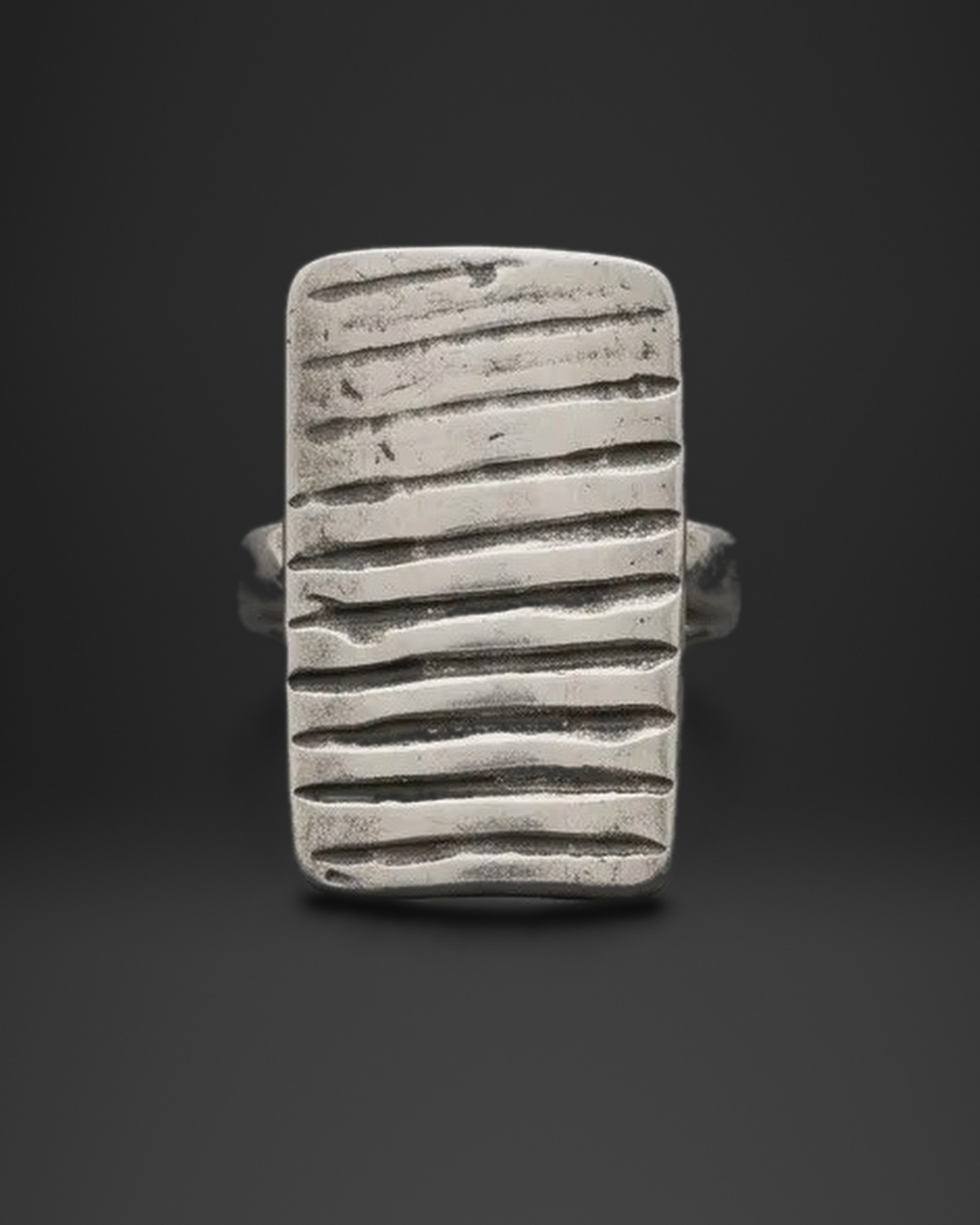 Ribbed Rectangle Bar Ring