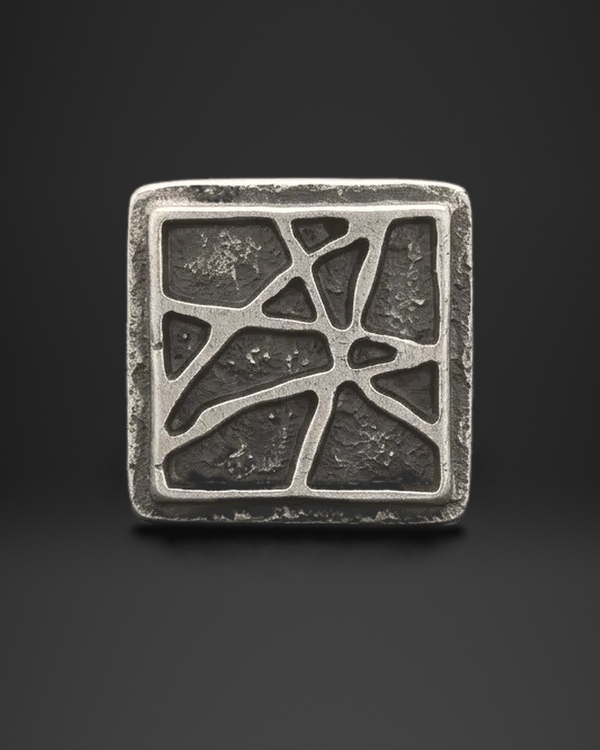 Crackle Line Square Ring