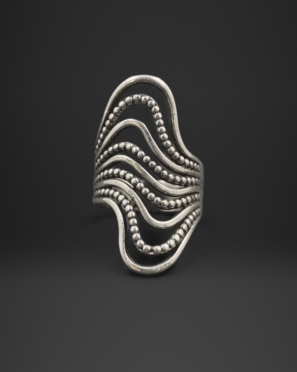 Beaded Wave Lines Ring